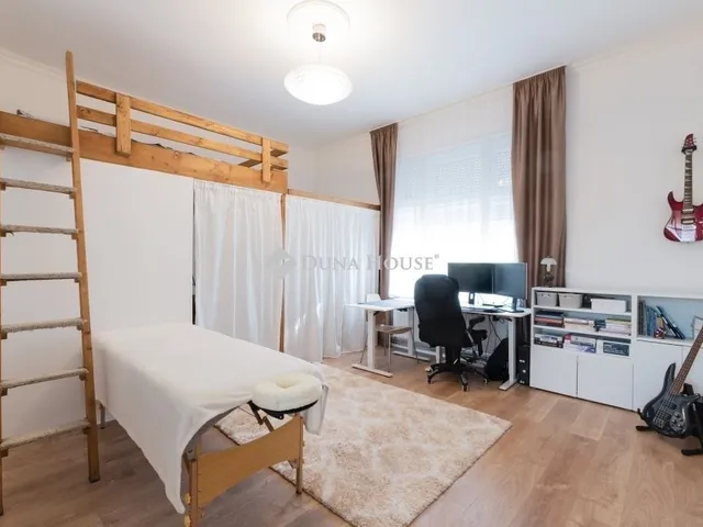 Eladó lakás Budapest X. kerület 111 nm