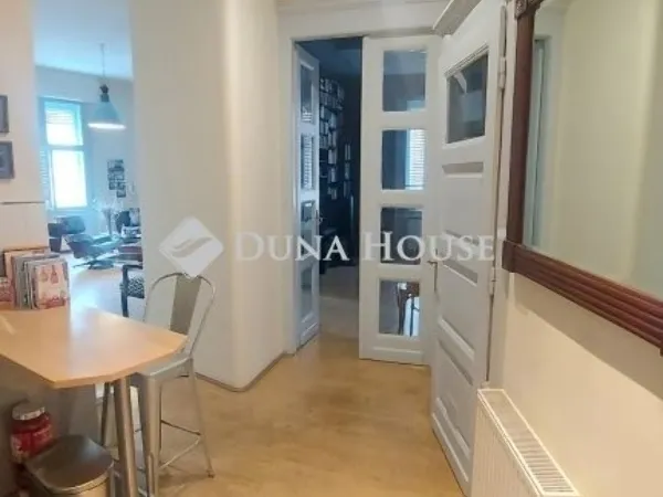 Eladó lakás Budapest V. kerület 62 nm