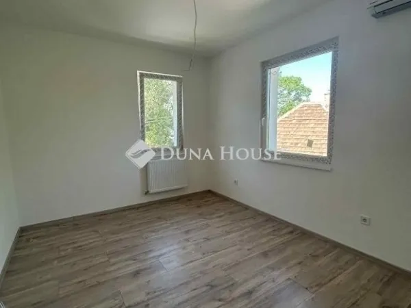 Eladó ház Budapest XVII. kerület 88 nm