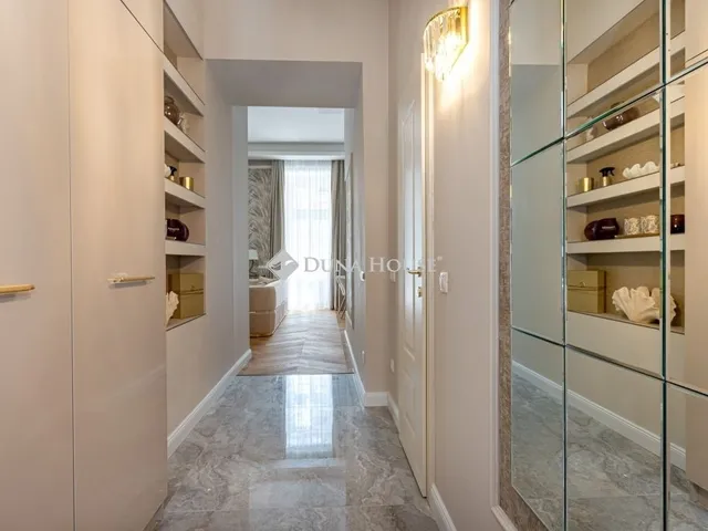 Eladó lakás Budapest V. kerület 80 nm