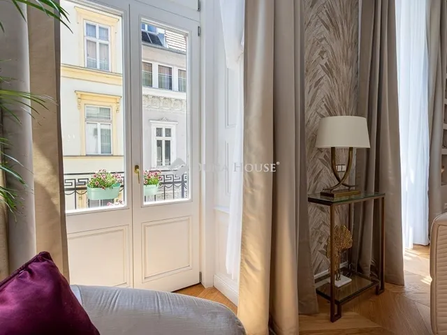 Eladó lakás Budapest V. kerület 80 nm