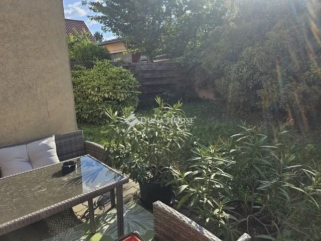 Eladó ház Budapest XV. kerület 110 nm