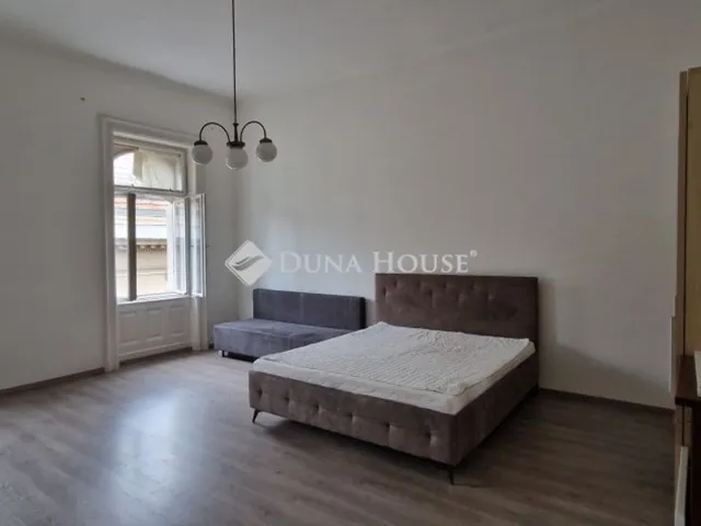 Eladó lakás Budapest VII. kerület 82 nm