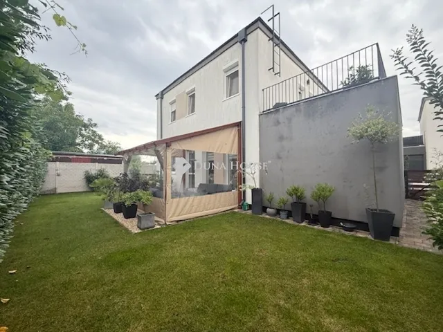 Eladó ház Vecsés 96 nm