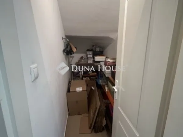 Eladó ház Budapest XVI. kerület 180 nm