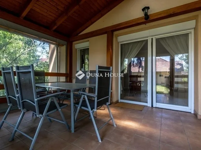 Eladó ház Budapest XVI. kerület 180 nm