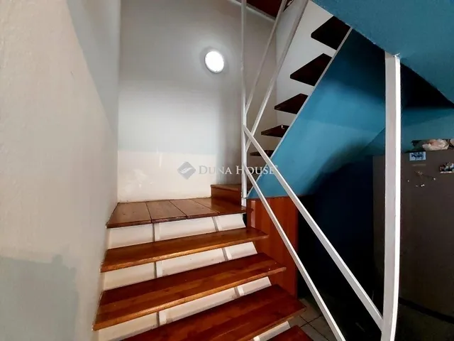 Eladó ház Budapest XV. kerület 223 nm