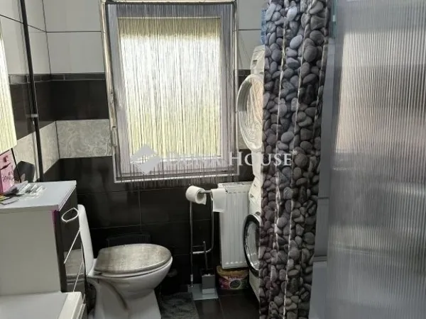 Eladó ház Gyömrő 278 nm