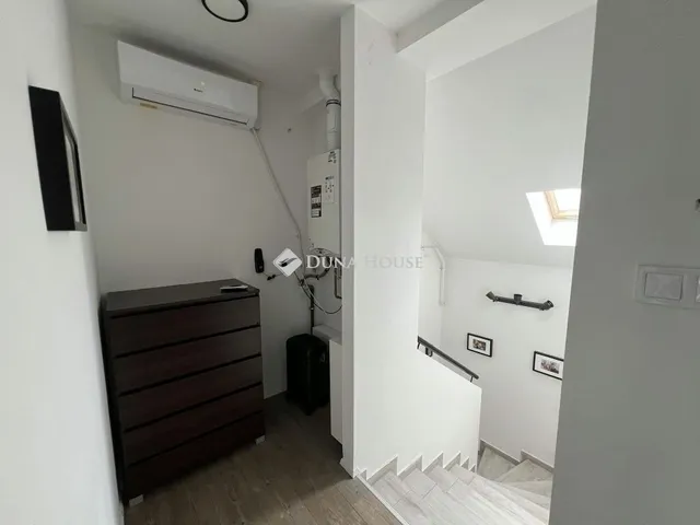 Eladó ház Budapest XVI. kerület 90 nm