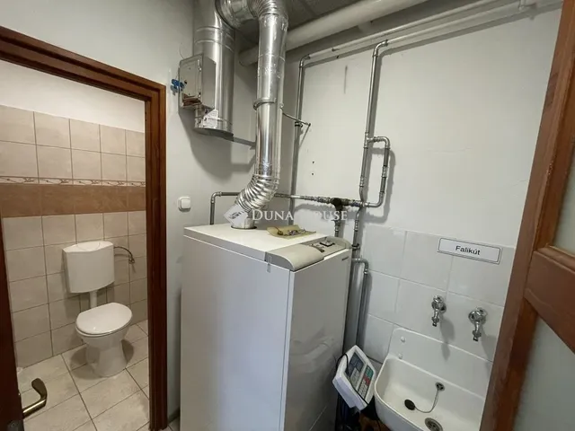 Eladó ház Veresegyház 201 nm
