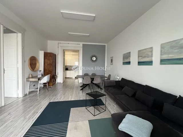 Eladó lakás Budapest VI. kerület 87 nm