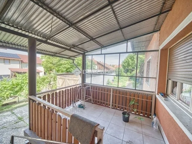 Eladó ház Budapest XVI. kerület 211 nm