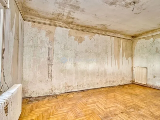 Eladó ház Budapest XVI. kerület 211 nm