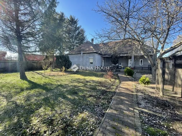 Eladó mezőgazdasági ingatlan Dabas 100 nm