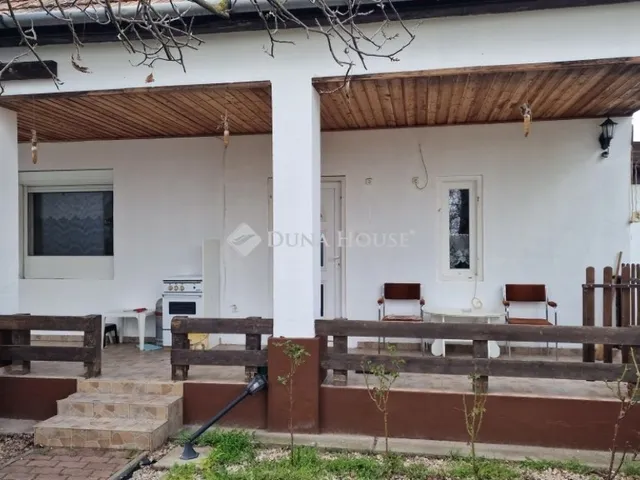 Eladó mezőgazdasági ingatlan Dabas 100 nm