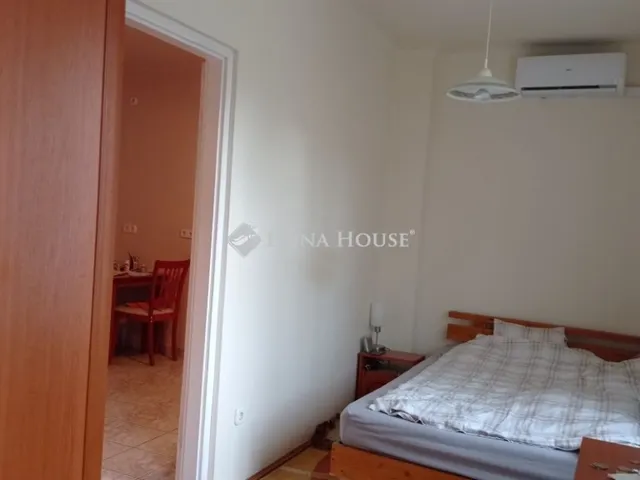 Eladó ház Budapest XVI. kerület 222 nm