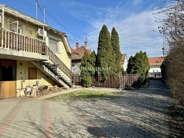 Eladó ház Szentendre 165 nm