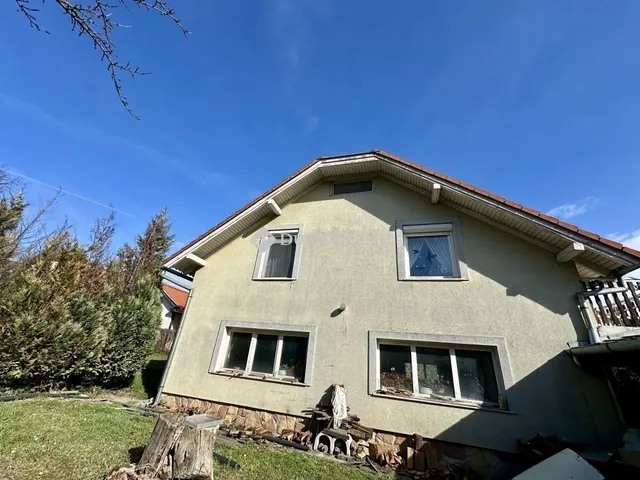 Eladó ház Szentendre 165 nm