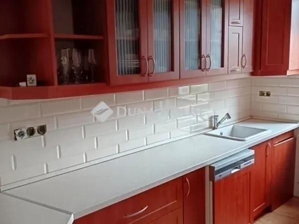 Eladó ház Gyál 264 nm