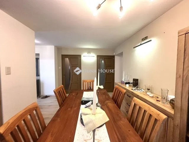 Eladó ház Diósd 235 nm