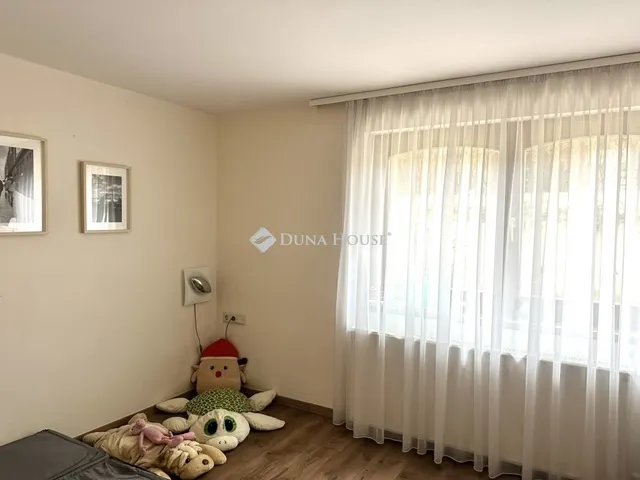Eladó ház Diósd 235 nm