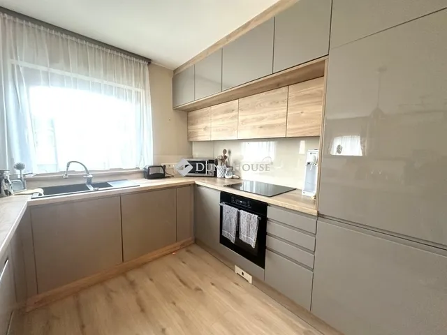 Eladó ház Diósd 235 nm