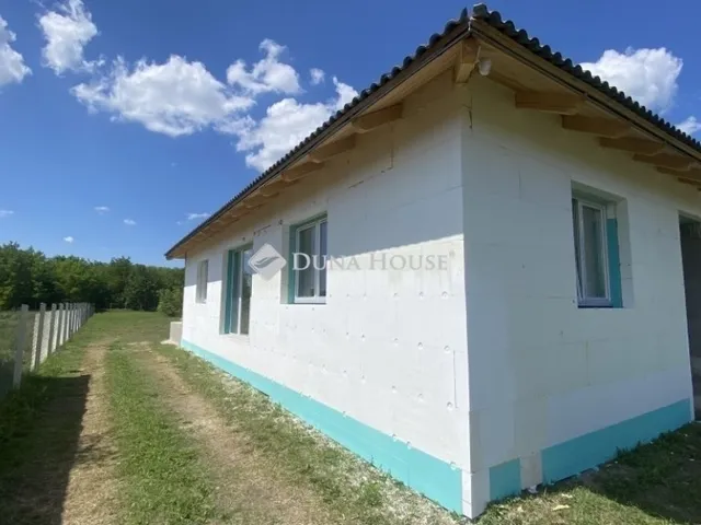 Eladó ház Nagykáta 229 nm