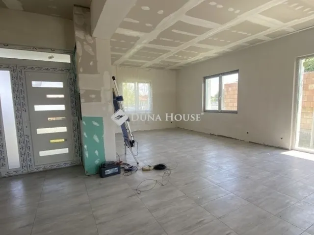 Eladó ház Nagykáta 229 nm