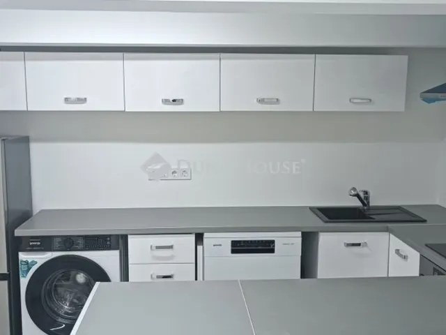 Eladó lakás Budapest XIII. kerület 73 nm