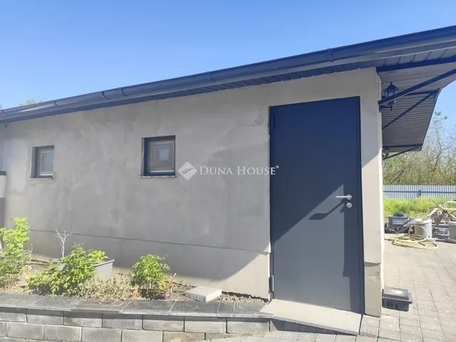 Eladó lakás Ócsa 78 nm