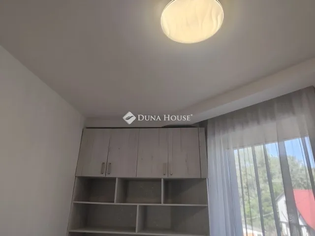 Eladó lakás Ócsa 78 nm