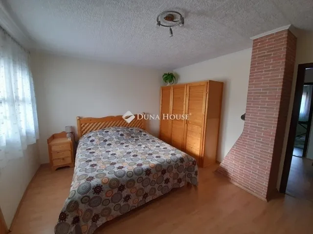 Eladó ház Gödöllő 160 nm