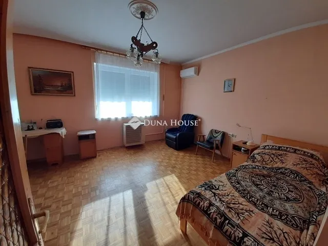 Eladó ház Gödöllő 160 nm