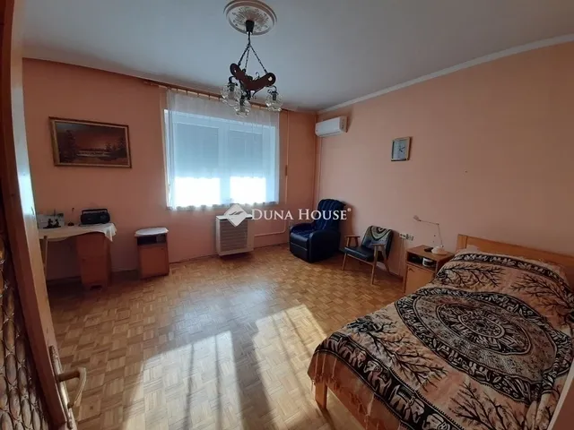 Eladó ház Gödöllő 160 nm