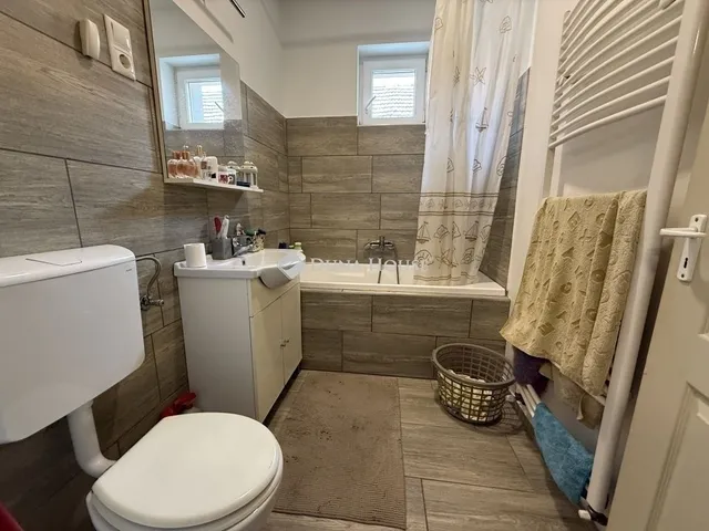 Eladó lakás Monor 137 nm