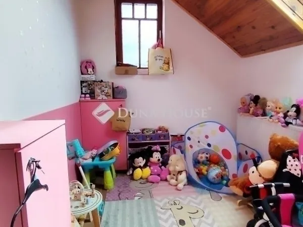 Eladó ház Vecsés 101 nm