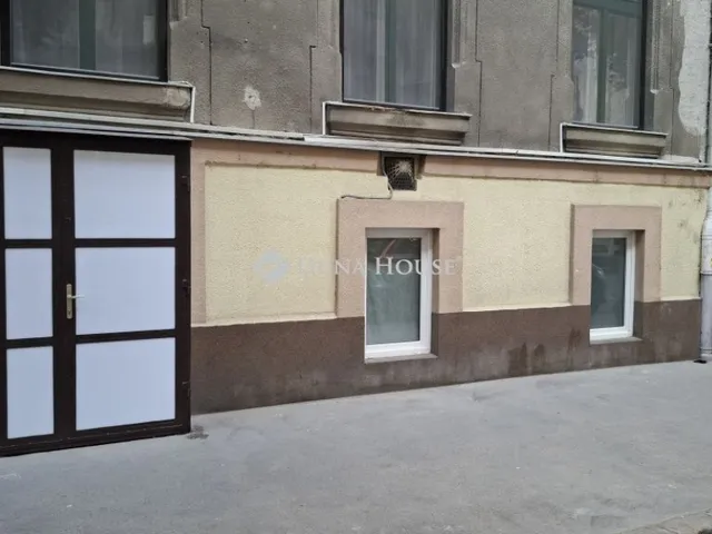Eladó kereskedelmi és ipari ingatlan Budapest VII. kerület 41 nm