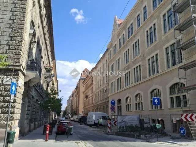 Eladó kereskedelmi és ipari ingatlan Budapest VII. kerület 41 nm