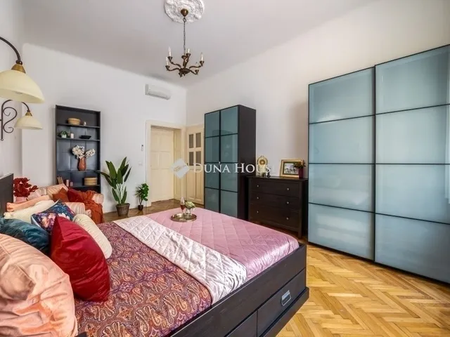 Eladó lakás Budapest XIII. kerület 117 nm