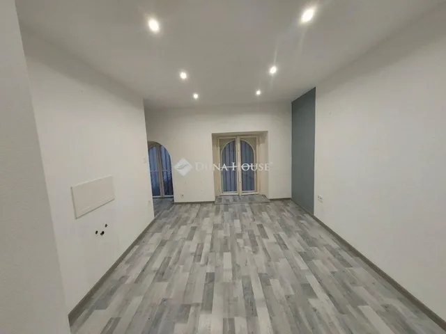 Eladó lakás Budapest VII. kerület 18 nm