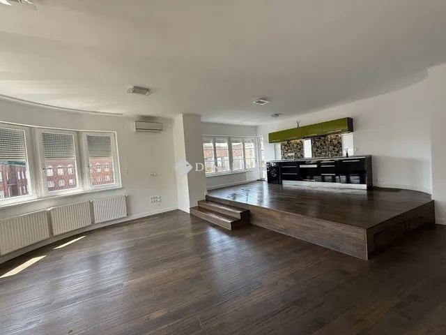 Eladó lakás Budapest VII. kerület 113 nm