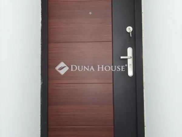 Eladó lakás Budapest XVI. kerület 42 nm