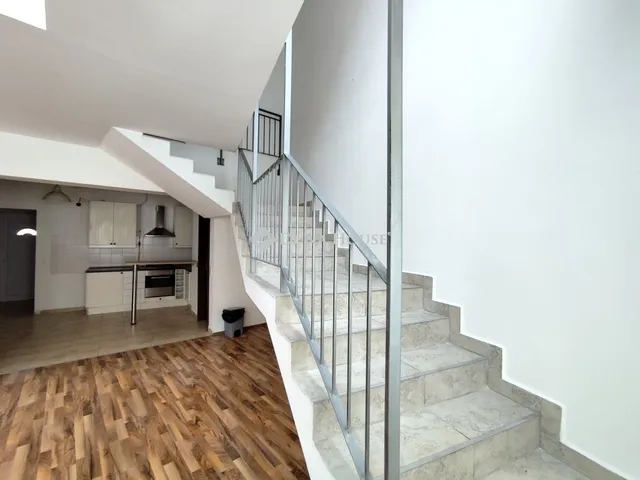 Eladó lakás Budapest VI. kerület 175 nm