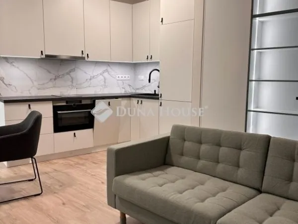 Eladó lakás Budapest VI. kerület 175 nm