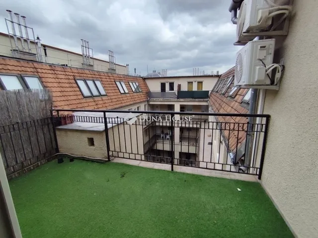 Eladó lakás Budapest VI. kerület 175 nm