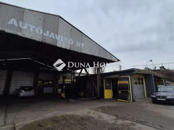 Eladó kereskedelmi és ipari ingatlan Budapest XIII. kerület 800 nm