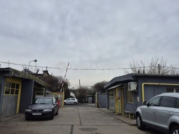 Eladó kereskedelmi és ipari ingatlan Budapest XIII. kerület 800 nm