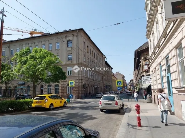 Eladó lakás Budapest VII. kerület 70 nm