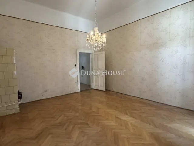 Eladó lakás Budapest VI. kerület 66 nm