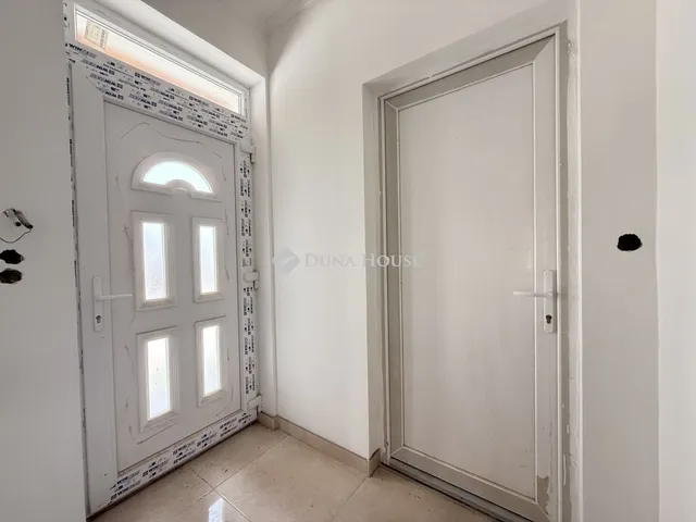 Eladó ház Szigetcsép 134 nm